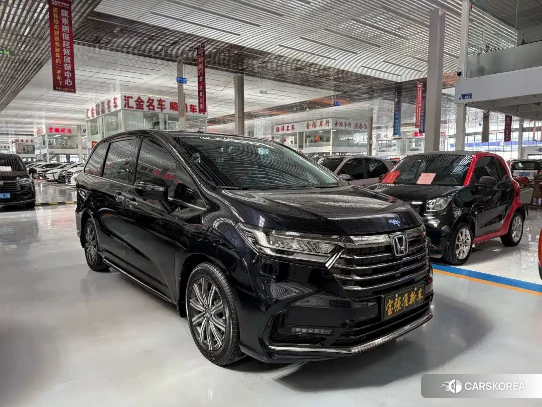 Honda Odyssey 2024 Черный из Китая, фото 2