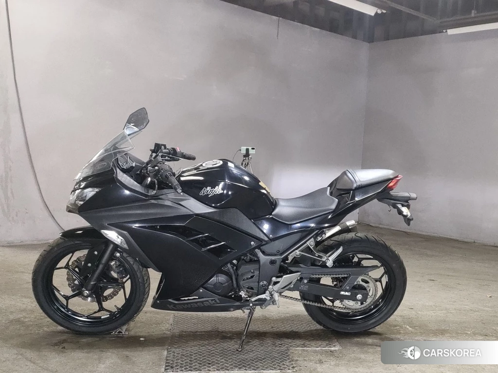 Проданный Kawasaki NINJA 250 2013 из Японии, фото 2