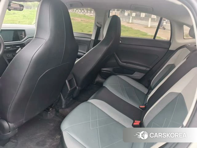 Volkswagen Lavida 2023 Белый из Китая, фото 4