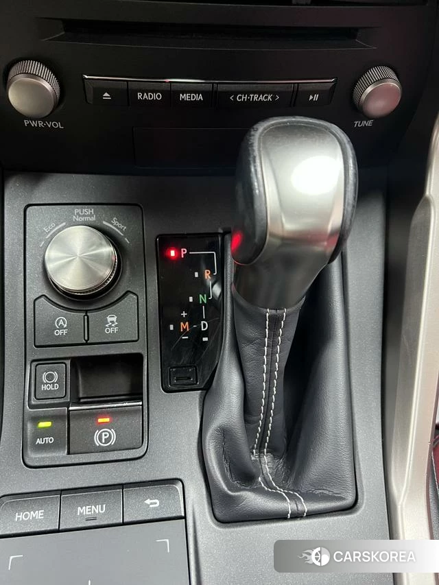 Lexus NX id 4218709 из Китая 12