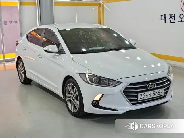 Hyundai Avante AD id 3956002 из Кореи 12