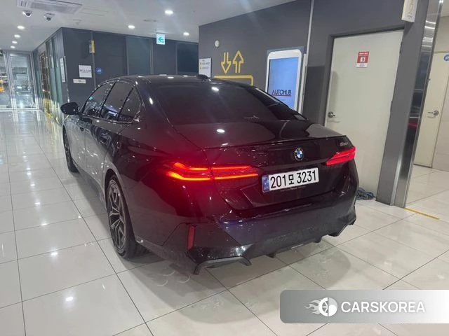 BMW 5 Series (G60) id 4349406 из Кореи 12