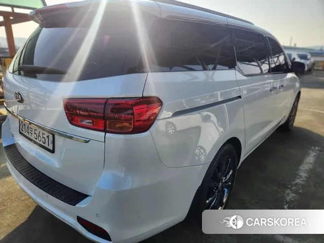 Kia The New Carnival id 3444440 из Кореи 12