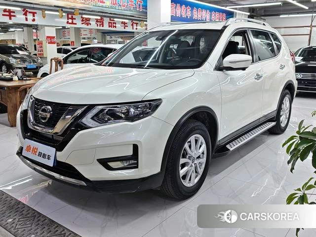 Nissan Qijun 2021 Белый из Китая, фото 2