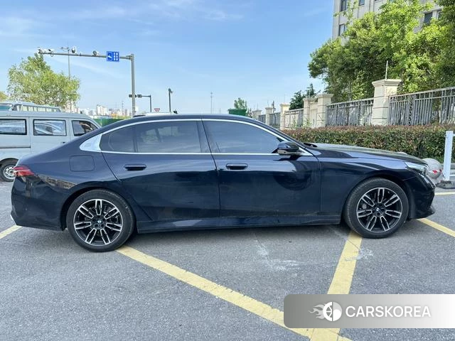 BMW 5 series id 4276730 из Китая 9