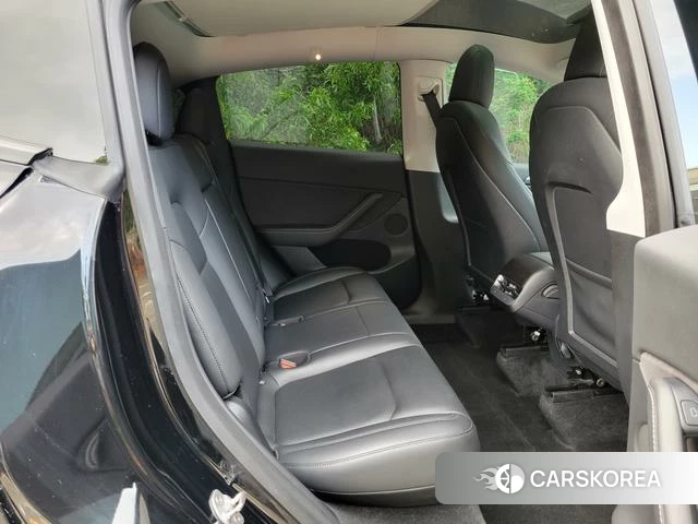 Tesla Model Y id 3939385 из Китая 12