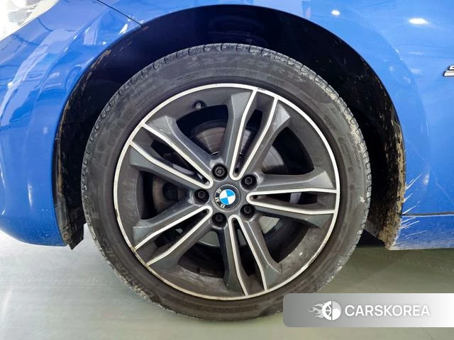 BMW 1 series id 4240305 из Китая 12