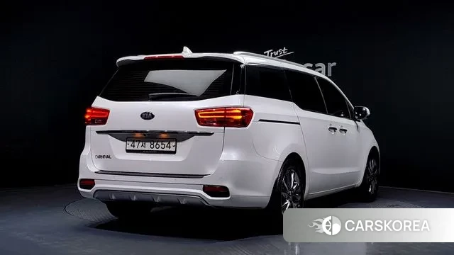 Kia The New Carnival id 3574215 из Кореи 12