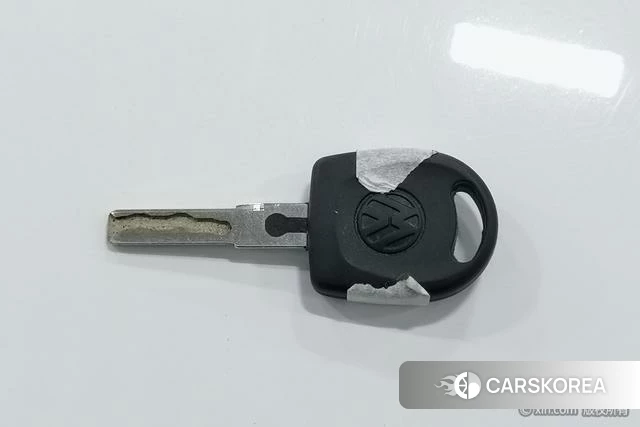 Volkswagen Santana id 4276229 из Китая 12