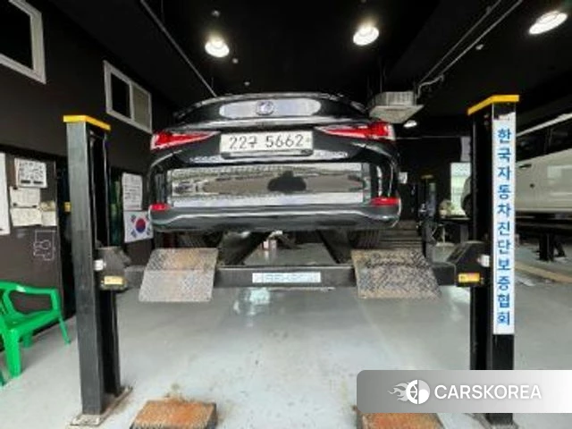 Lexus ES300h 7th generation 2018 Черный из Кореи, фото 2