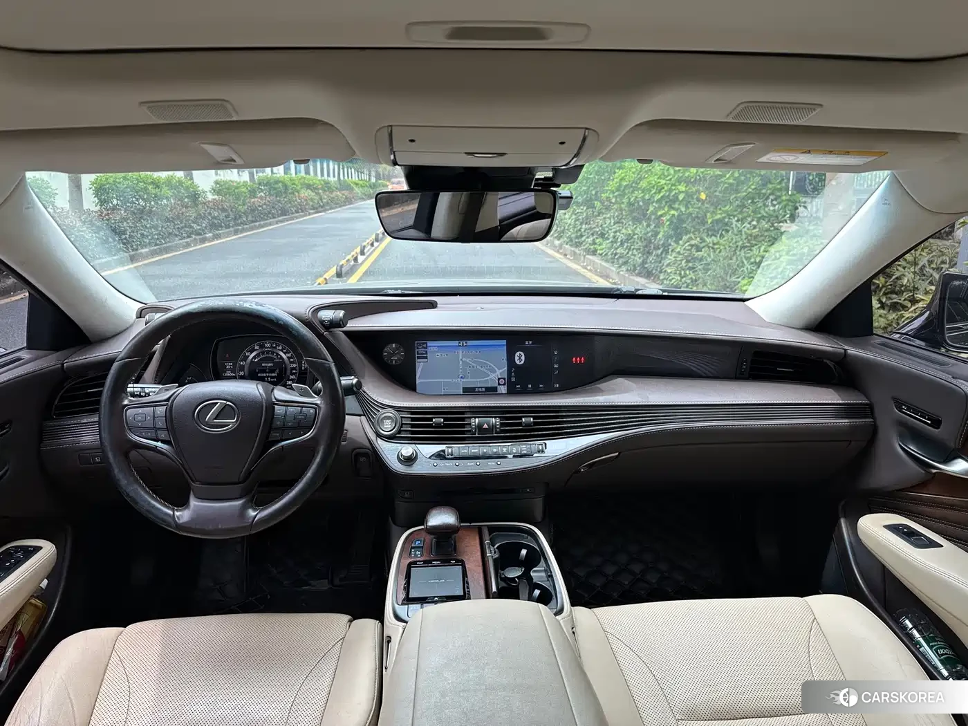 Lexus LS 2018 Черный из Китая, фото 4