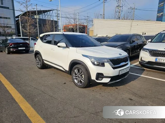 Kia Seltos id 3616579 из Кореи 12