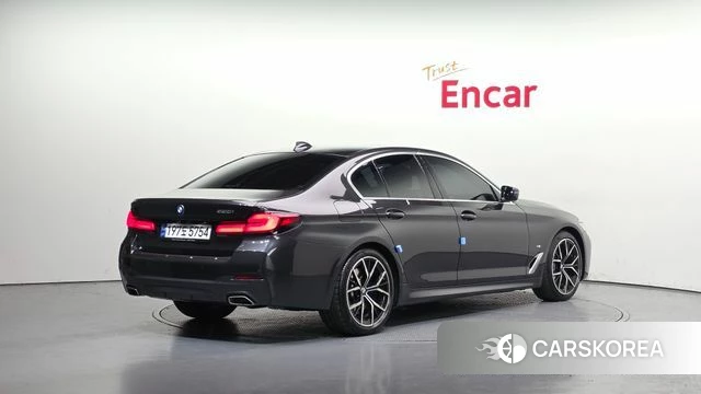 BMW 5 Series (G30) id 4230659 из Кореи 12