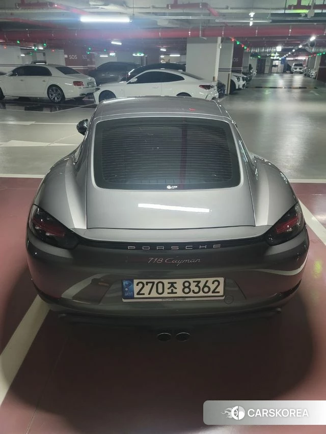 Porsche 718 Boxster 2020 Серый из Кореи, фото 2