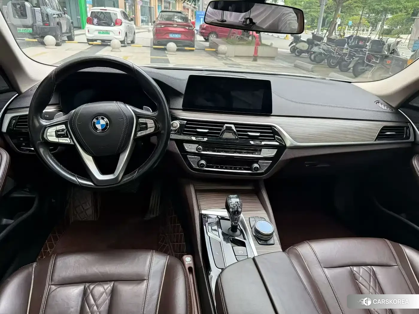 BMW 5 series 2019 Белый из Китая, фото 2