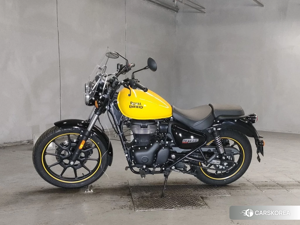 Проданный OTHER R ENFIELD METEOR 350 FIRE - BALL 2022 из Японии