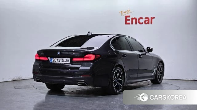 BMW 5 Series (G30) id 4389416 из Кореи 12