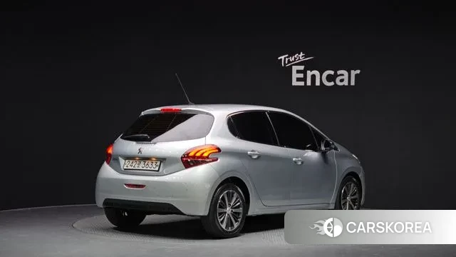 Peugeot 208 id 3444931 из Кореи 12