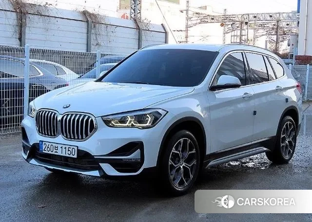 BMW X1 (F48) 2022 Белый из Кореи, фото 2