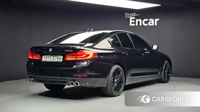 BMW 5 Series (G30) id 4362974 из Кореи 12