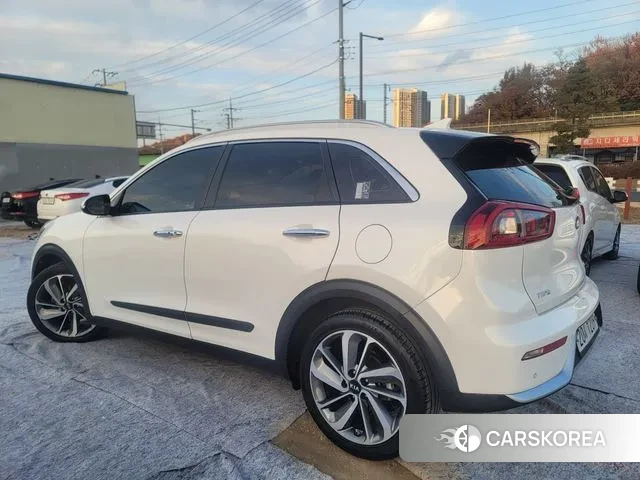 Kia Niro id 3368791 из Кореи 12