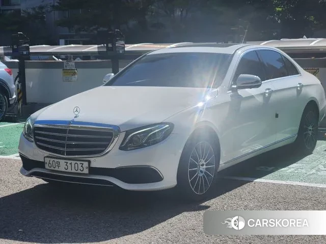 Mercedes-Benz E-Class W213 2018 Белый из Кореи, фото 5