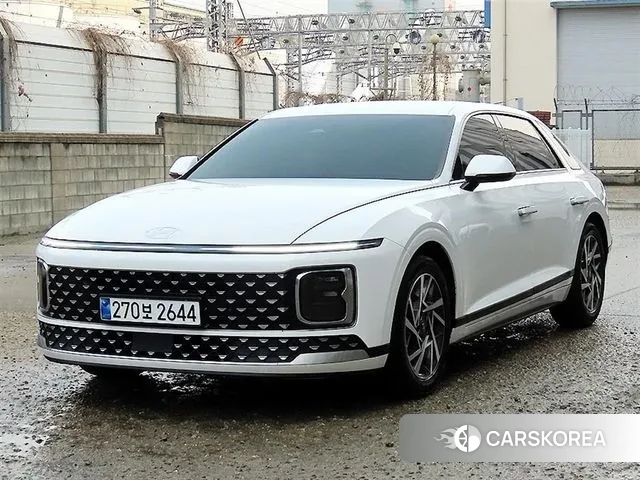 Hyundai Grandeur (GN7) id 3523983 из Кореи 12