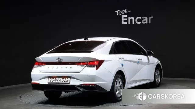 Hyundai Avante (CN7) id 3428165 из Кореи 12