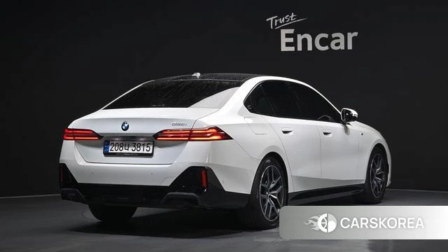 BMW 5 Series (G60) id 4602591 из Кореи 12