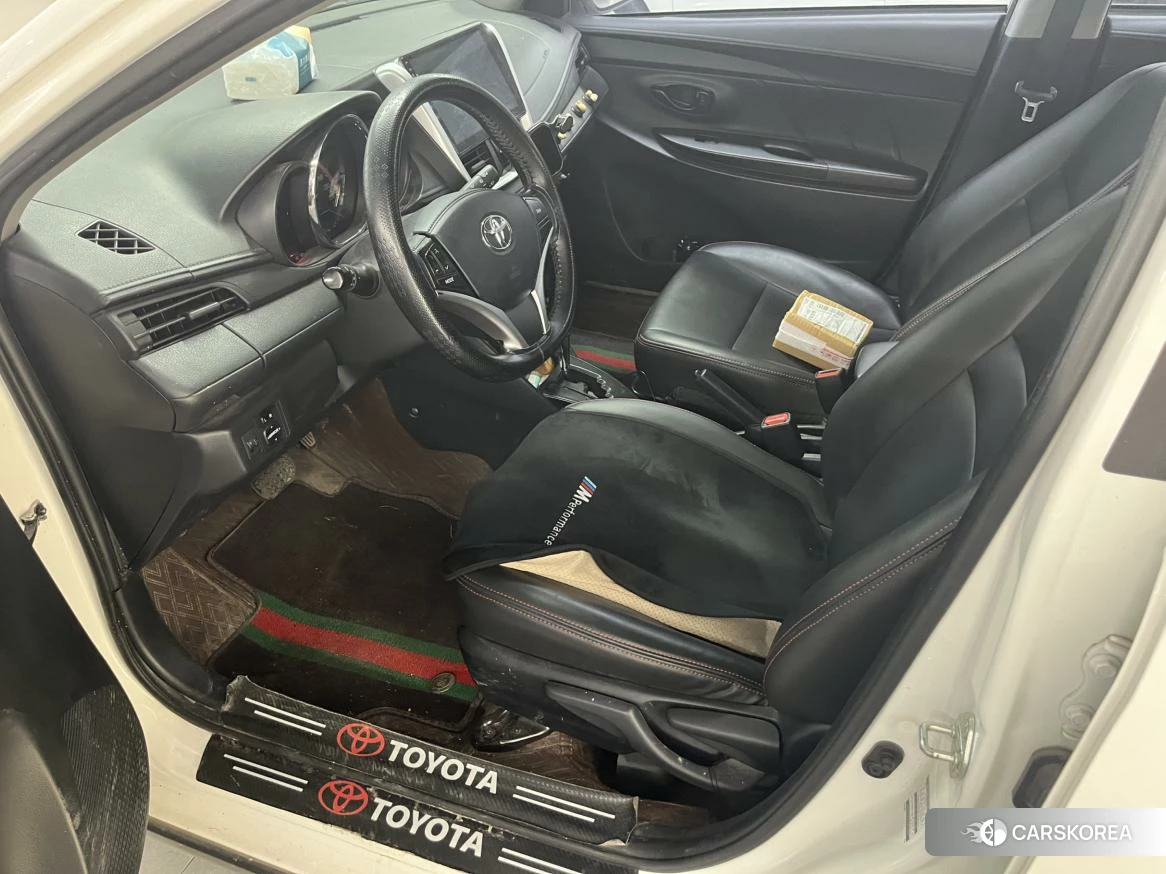 Toyota YARIS L Zhixuan 2021 Белый из Китая, фото 2