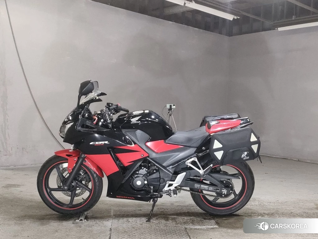 Проданный Honda CBR250R 2015 из Японии, фото 2