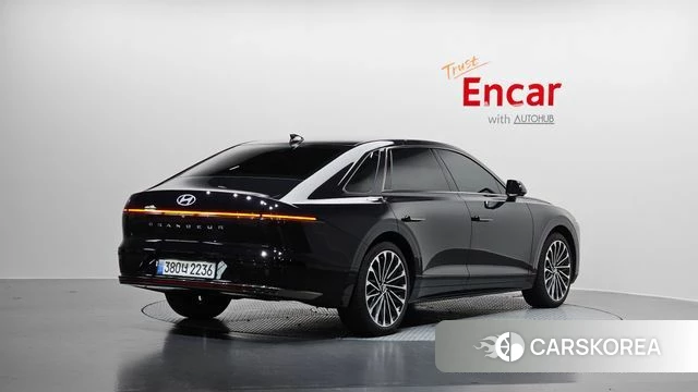 Hyundai Grandeur Hybrid (GN7) id 3909213 из Кореи 12