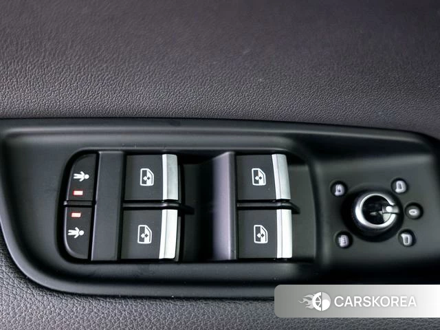 Audi Q7 id 4210140 из Китая 12