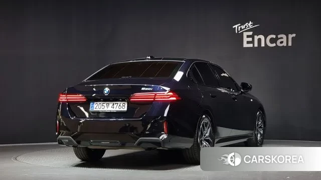 BMW 5 Series (G60) id 2915060 из Кореи 12