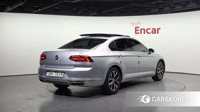 Volkswagen Passat GT (B8) id 3563343 из Кореи 12