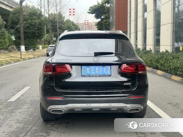 Mercedes-Benz GLC 2021 Черный из Китая, фото 2