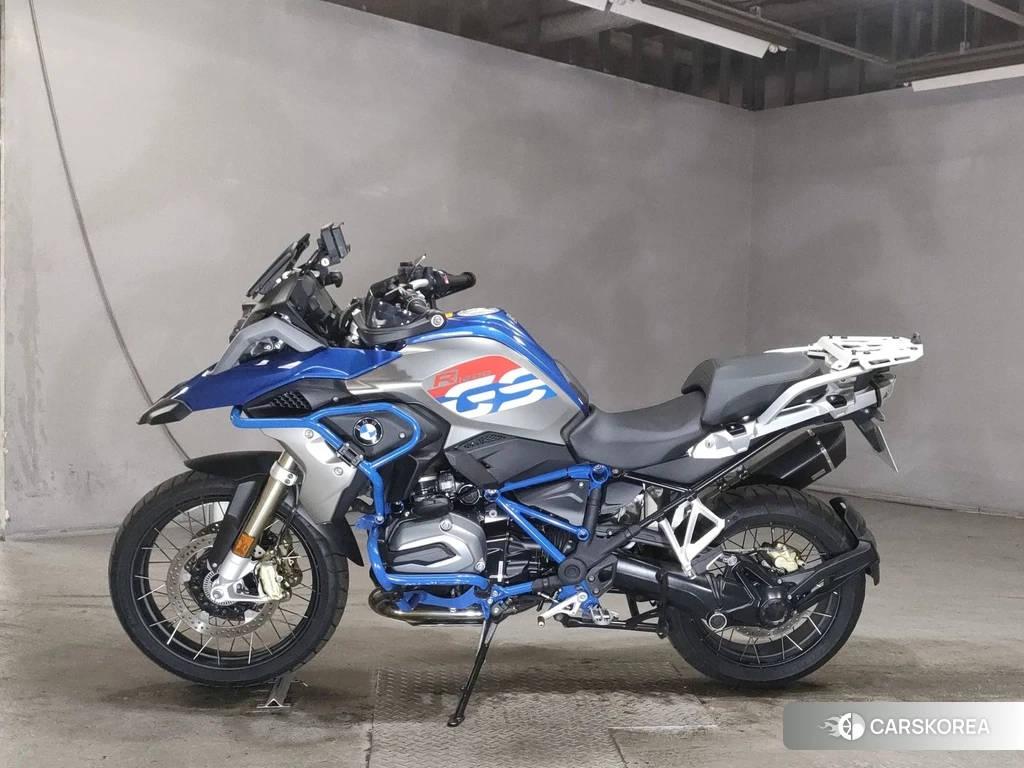 Проданный BMW R1200GS 2017 из Японии, фото 2