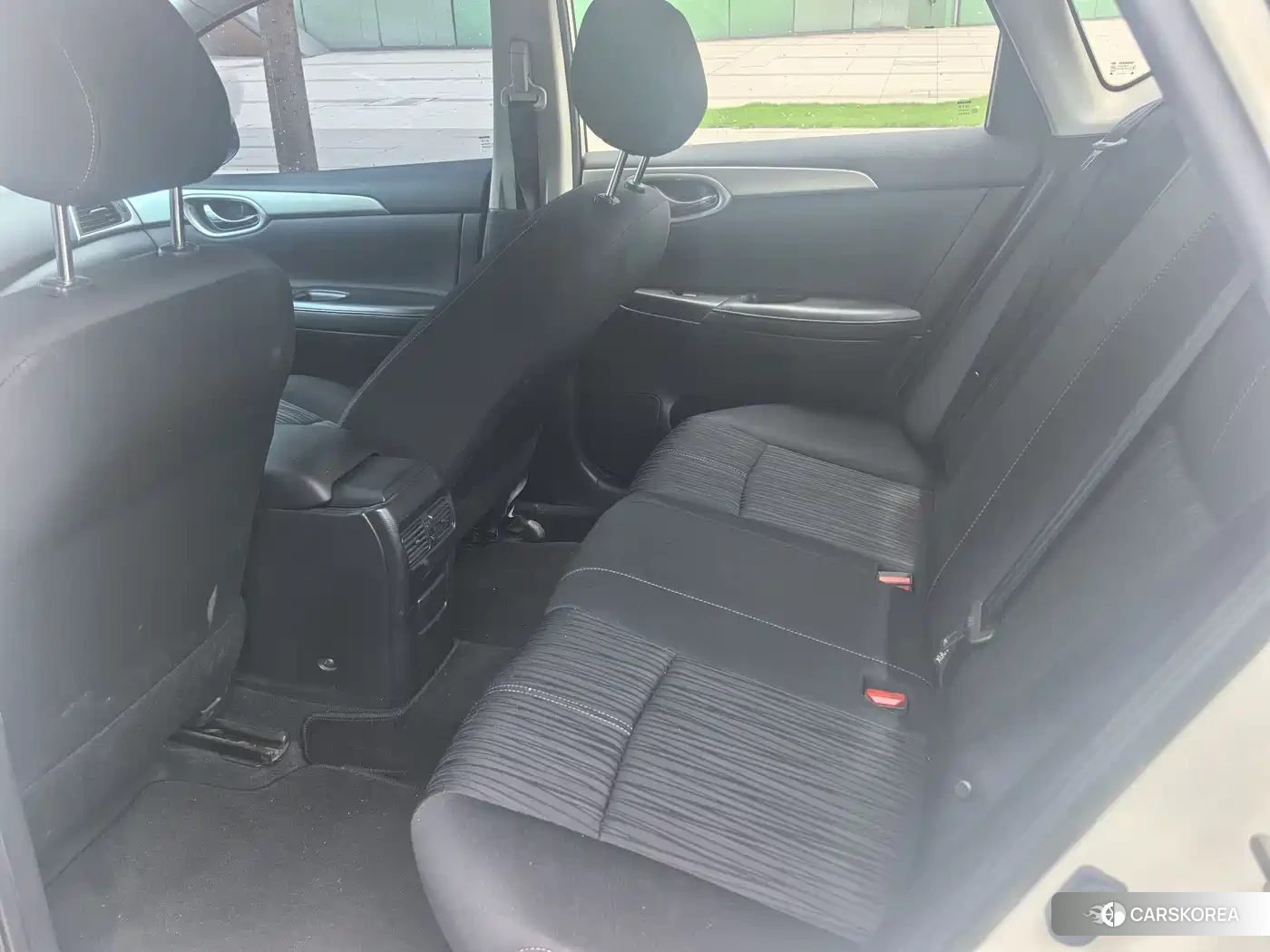 Nissan Sylphy 2022 Белый из Китая, фото 2