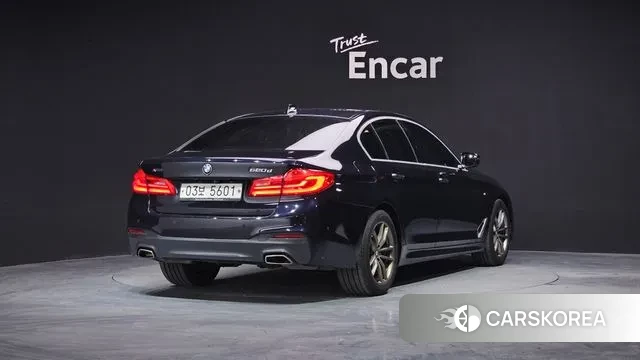 BMW 5 Series (G30) id 3568692 из Кореи 12