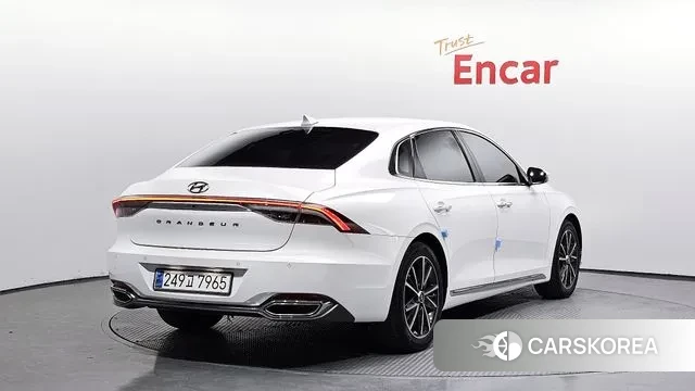 Hyundai The New Grandeur IG id 3439028 из Кореи 12