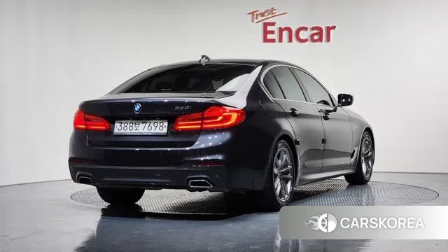 BMW 5 Series (G30) id 3253602 из Кореи 12