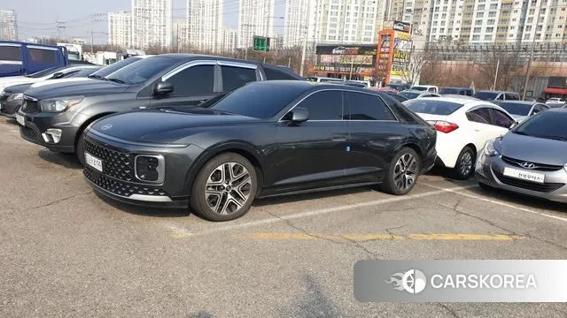 Hyundai Grandeur (GN7) id 3776735 из Кореи 8