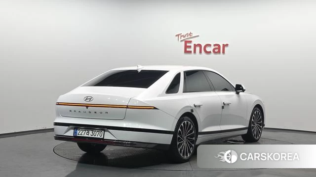 Hyundai Grandeur Hybrid (GN7) id 3838611 из Кореи 12