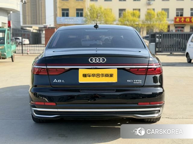 Audi A8 2022 Черный из Китая, фото 2