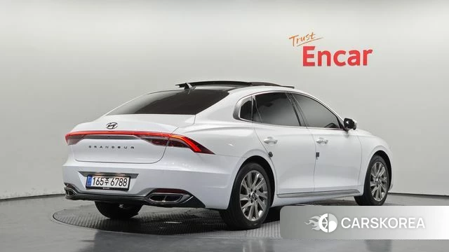 Hyundai The New Grandeur IG Hybrid id 4580803 из Кореи 12