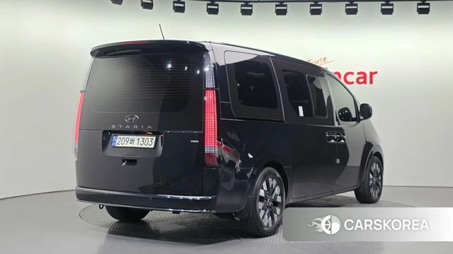 Hyundai Staria id 4324199 из Кореи 12