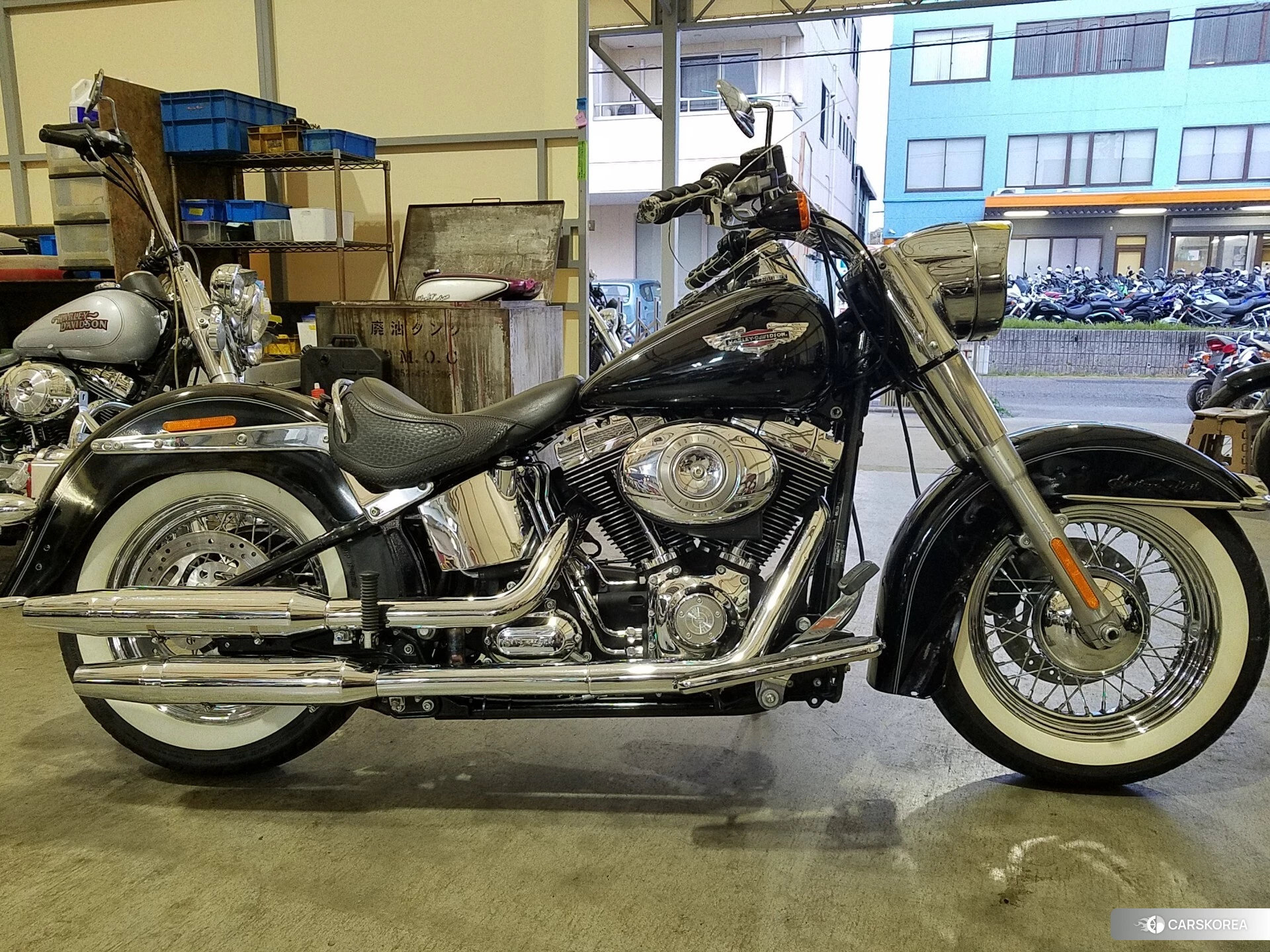 Проданный Harley-Davidson Softail Deluxe FLSTN1580 2011 из Японии