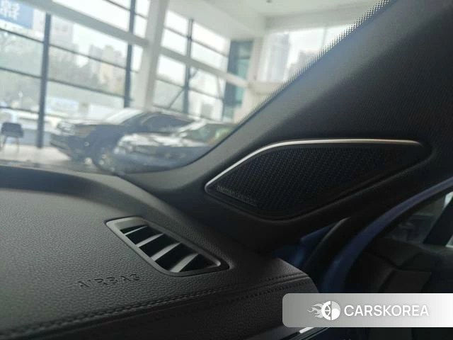 Volkswagen Tiguan L id 4274042 из Китая 11