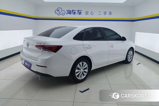 Buick Yinglang 2021 Белый из Китая, фото 6
