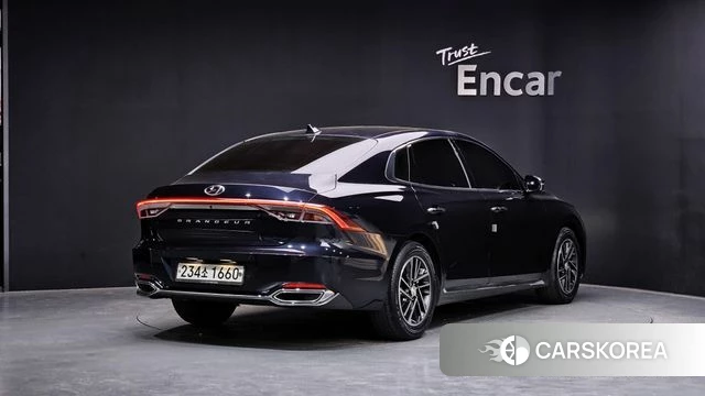 Hyundai The New Grandeur IG id 4250811 из Кореи 12